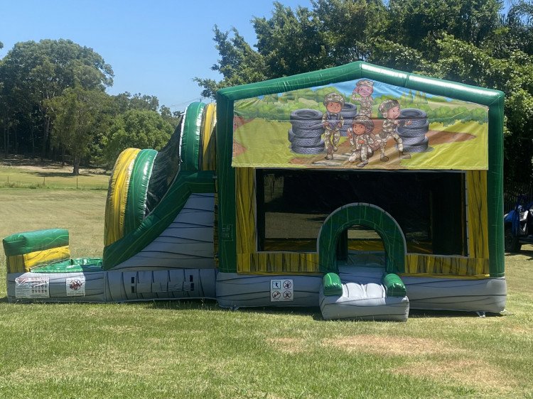 Army Jumping Castle with External Dry Slide