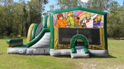 Scooby Doo Jumping Castle with External Dry Slide